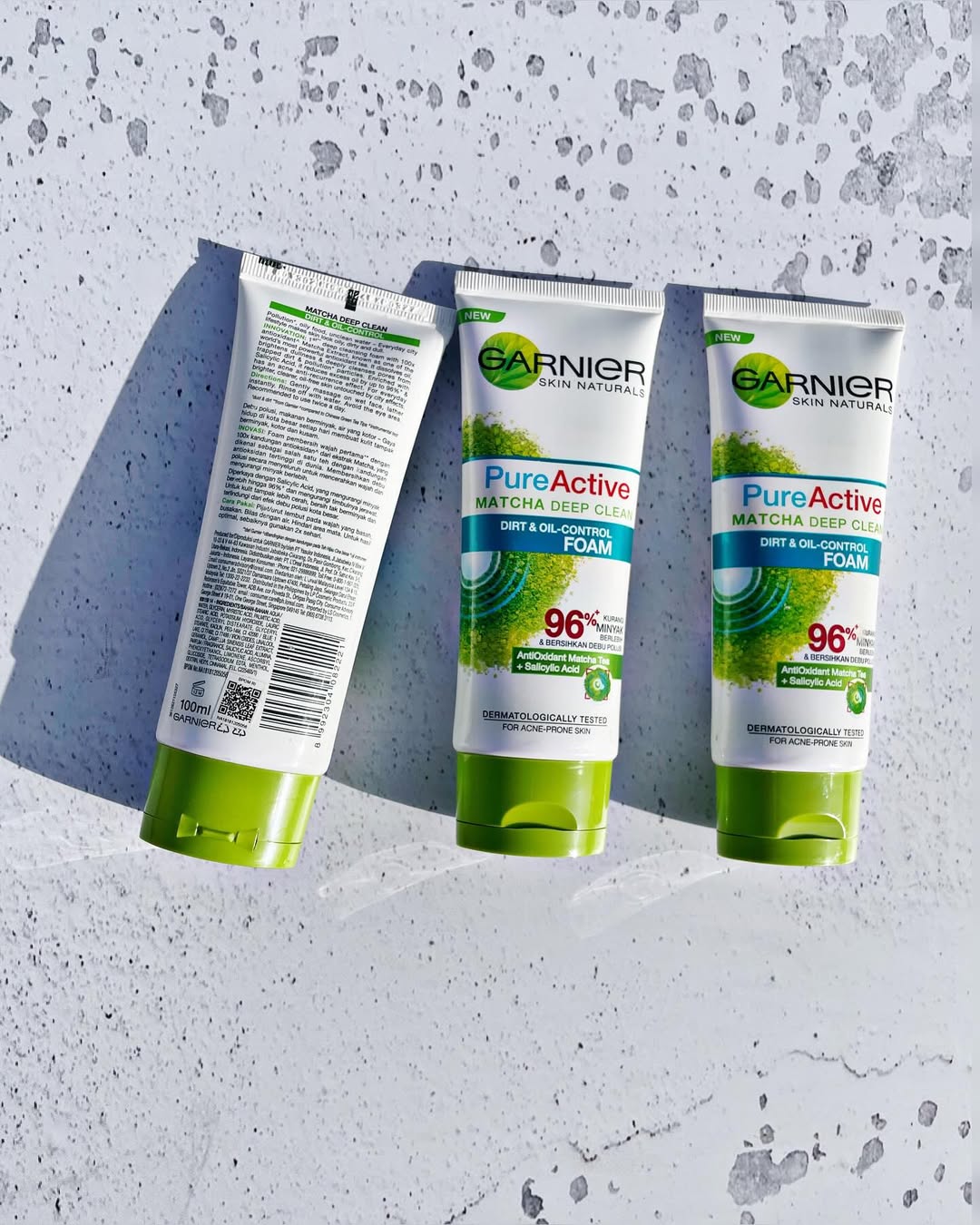 فوم شست و شوی چای سبز گارنیر